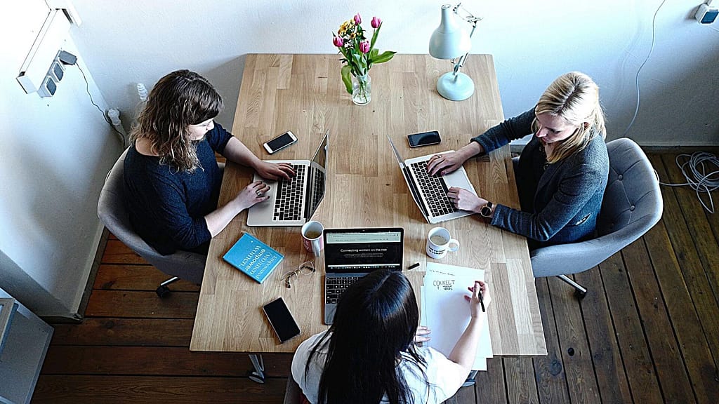 Best Employee Retention Strategies to Reduce Labor Loss and Increase Loyalty