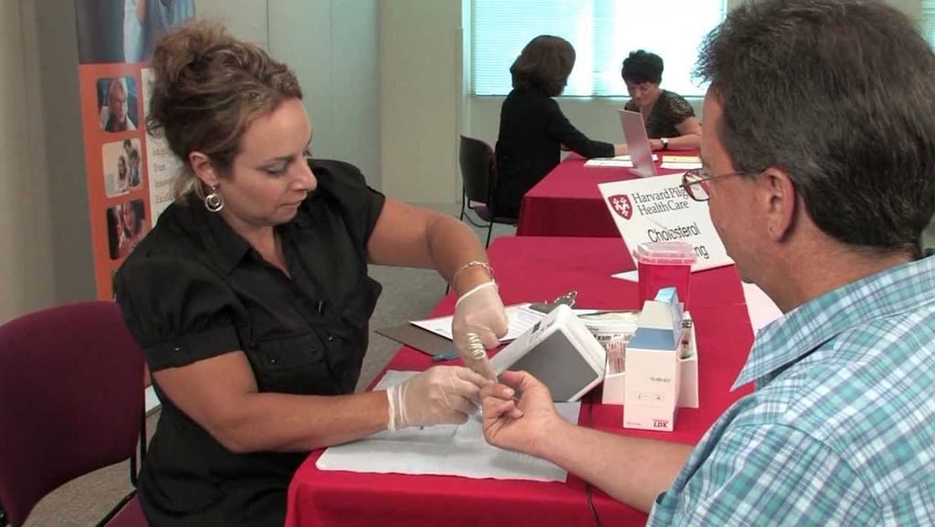 employee health and wellness programs, impact of wellness programs, benefits of corporate wellness programs statistics, do workplace wellness programs save employers money, benefits of wellness programs, workplace wellness programs study, wellness program goals and objectives