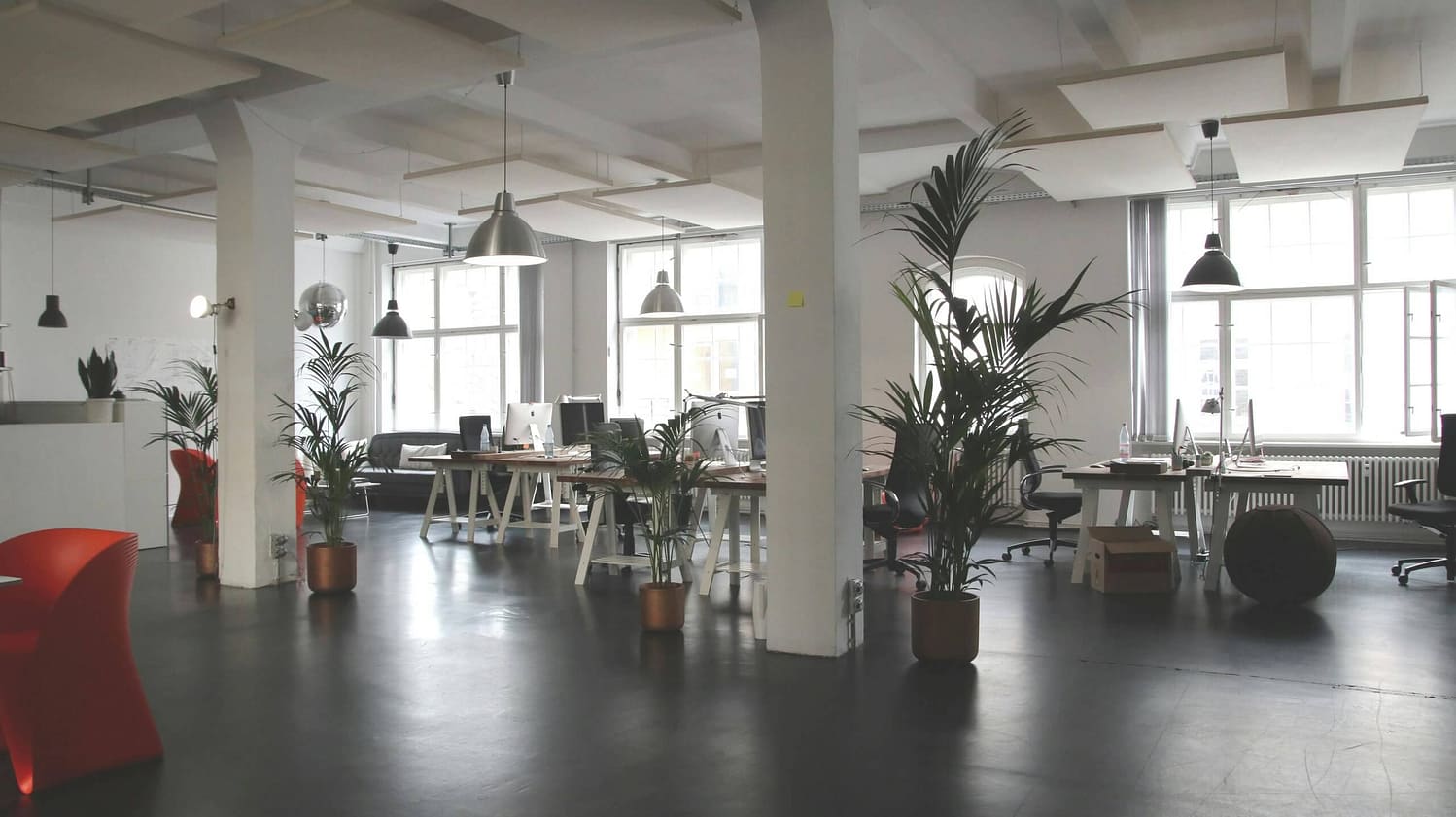 Top Employee Benefits Brokers Offering Comprehensive Wellness Programs