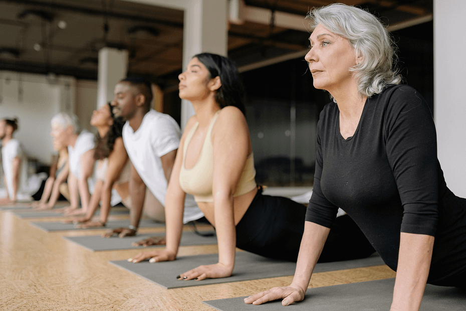 An outcomes-based wellness program is a workplace wellness strategy built around measurable health improvements, not checklists or “feel-good” activities.